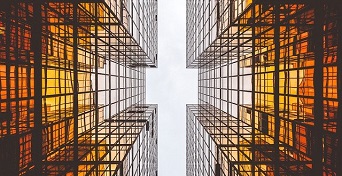 immeubles en contre plongée